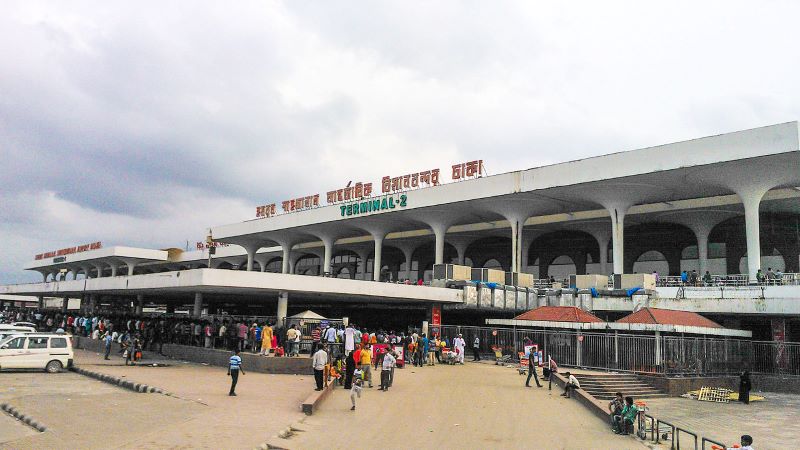 হজ-ওমরাহ যাত্রীদের বিশেষ নির্দেশনা শাহজালাল বিমানবন্দরের